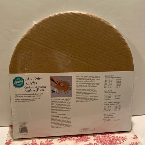 NWT WILTON 14 in. CAKE CIRCLES. - Picture 2 of 5